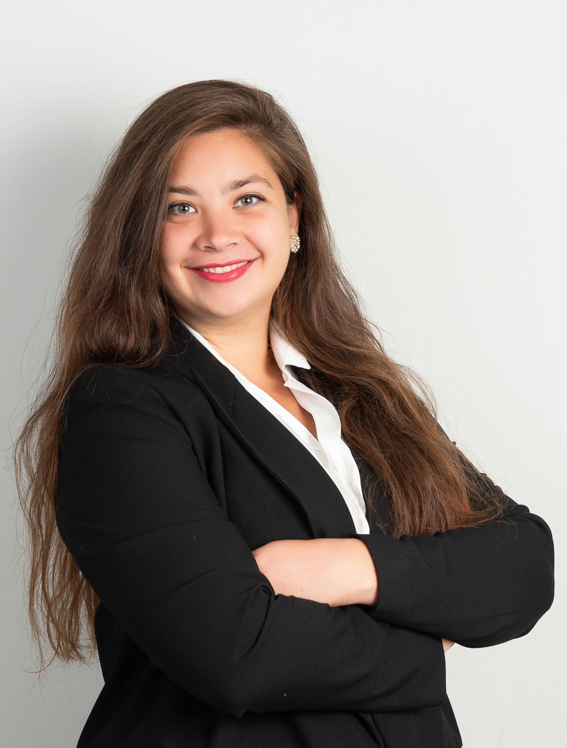 Ana Laura min 1